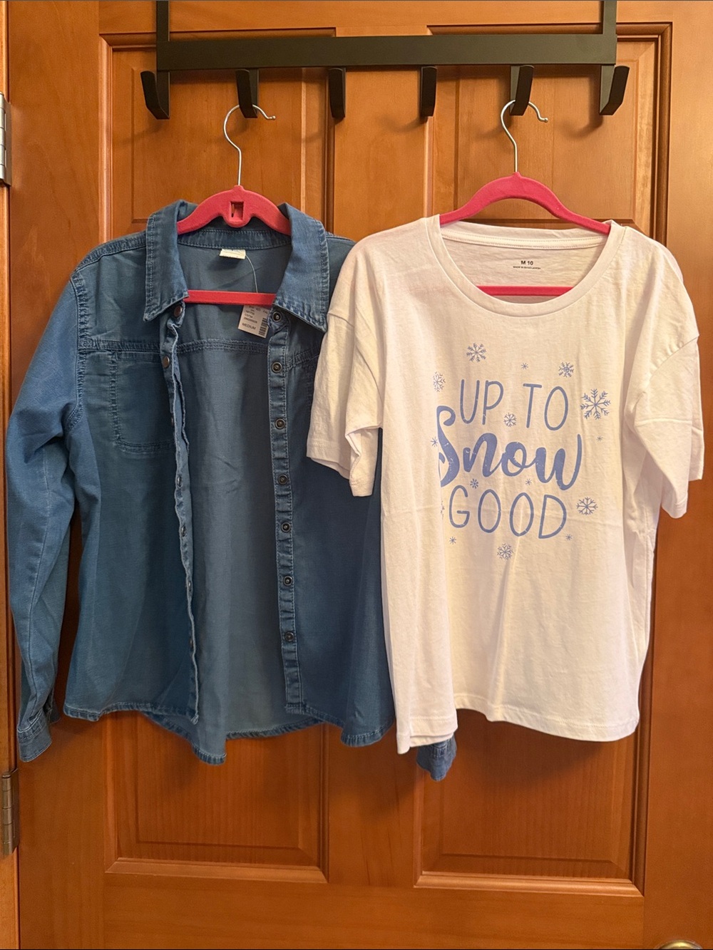 White 'Up to Snow Good' Graphic Tee for Kids - Casual Winter Top
